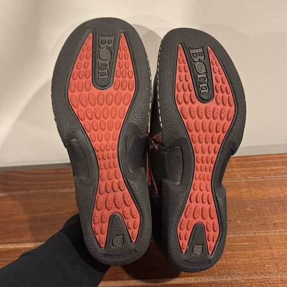 Vintage Born Black and Burgundy Leather Bowling Shoes - Picture 9 of 9